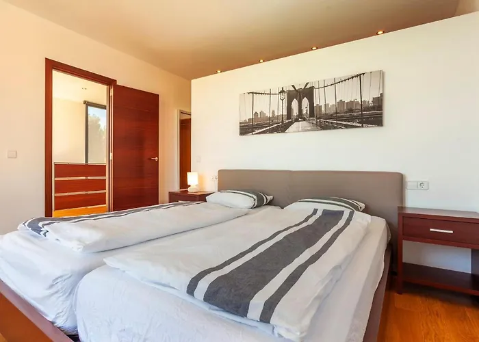 Hébergement de vacances Oasis N'aguait *